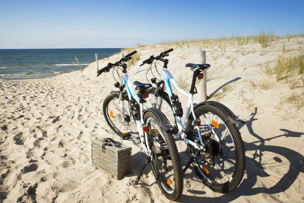 Mountainbikes des Strandhotel Dünenmeers am Strand