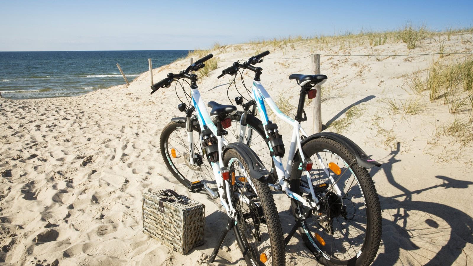 Mountainbikes des Strandhotel Dünenmeers am Strand