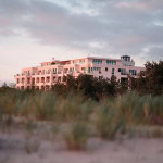 Außenansicht des Strandhotel Dünenmeers