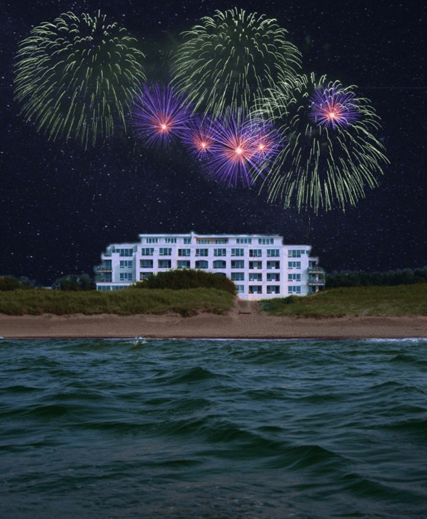 Feuerwerk über dem Strandhotel Dünenmeer