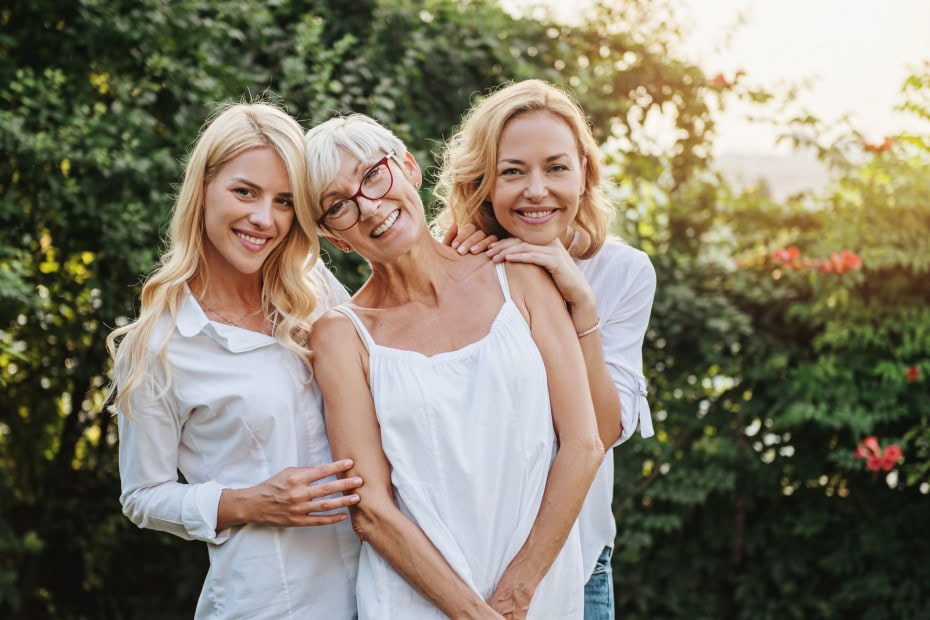 Frauen von drei Generationen