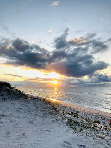 Sonnenuntergang am Strandhotel Dünenmeer