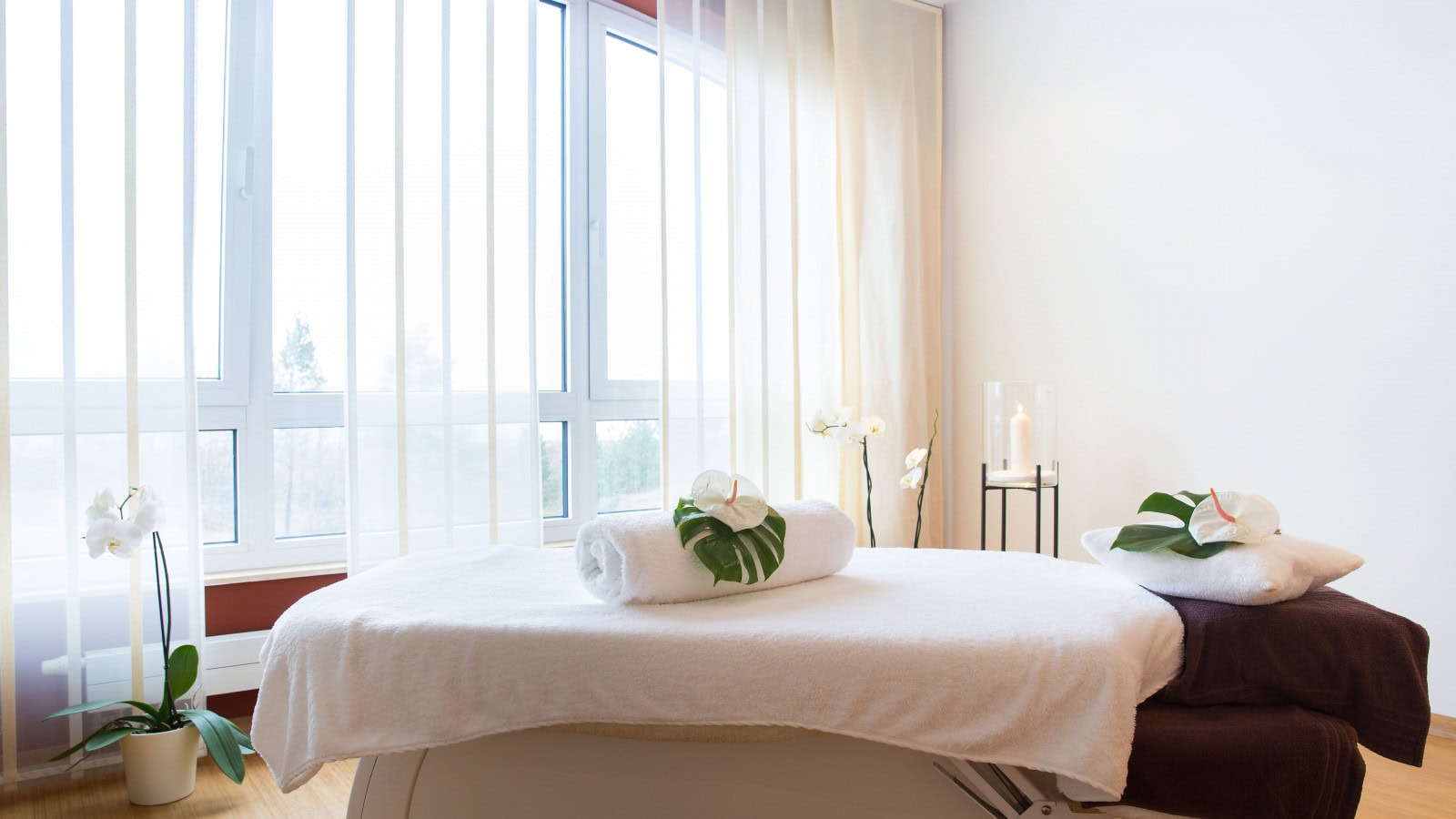 Massageliege im Strandhotel Dünenmeer