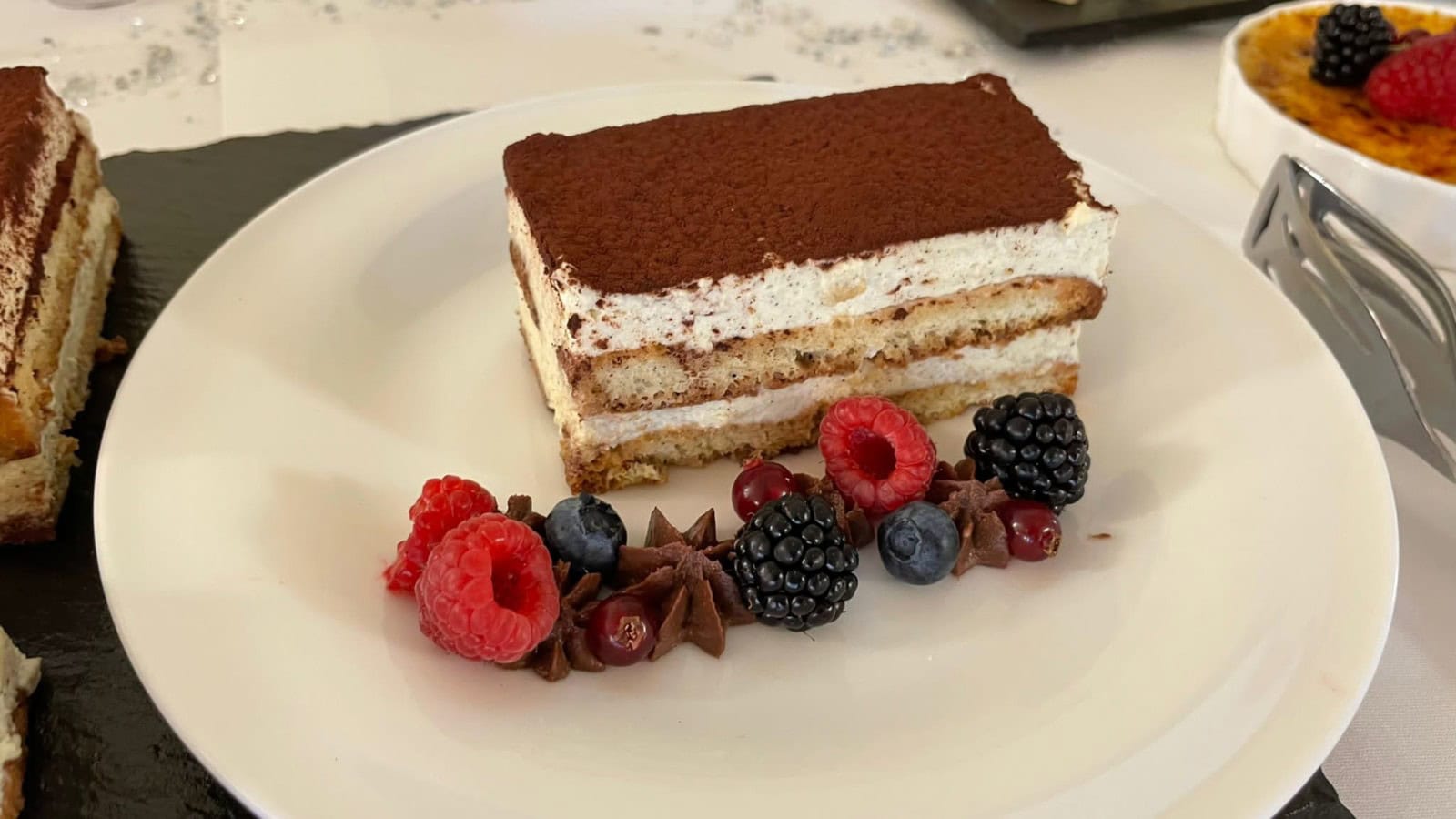 Sahneschnitte im Strandhotel Dünenmeer